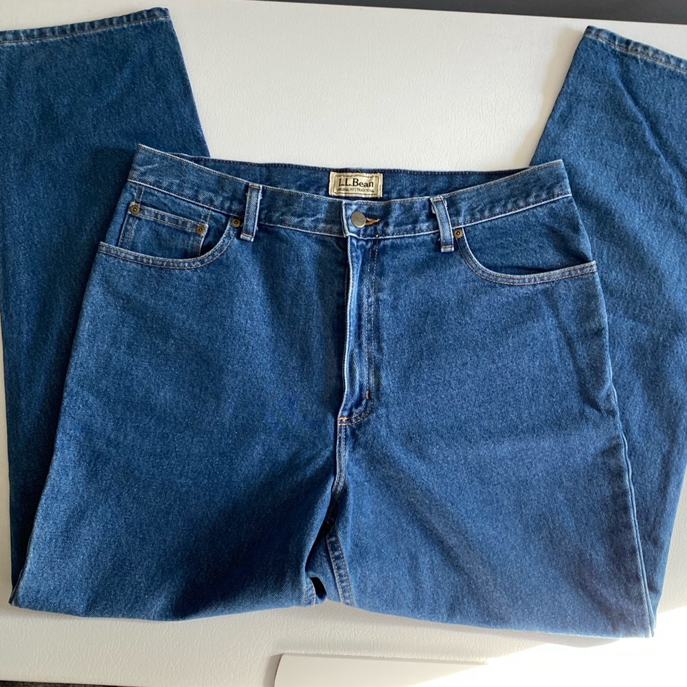 LL BEAN Classic Jeans Size 16